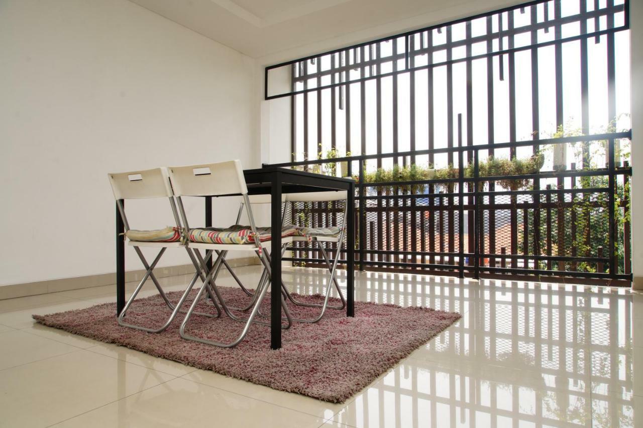 Residence T63 By SHM Yakarta Exterior foto